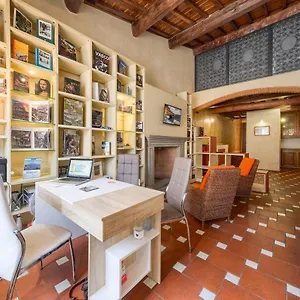 Boutique Santa Maria Novella Floransa
